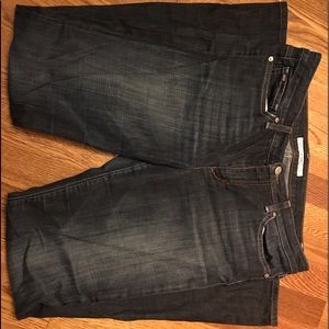 Perfect jeans and comfortable!